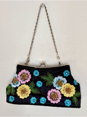 Vintage JNY Floral Beaded Satin Clutch Kiss Lock Evening Bag Black